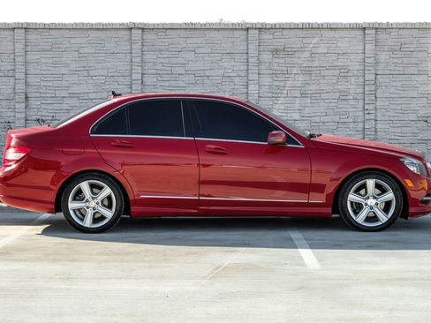Used 2011 Mercedes-Benz C 300 Sedan w/ Premium 1 Pkg image 10