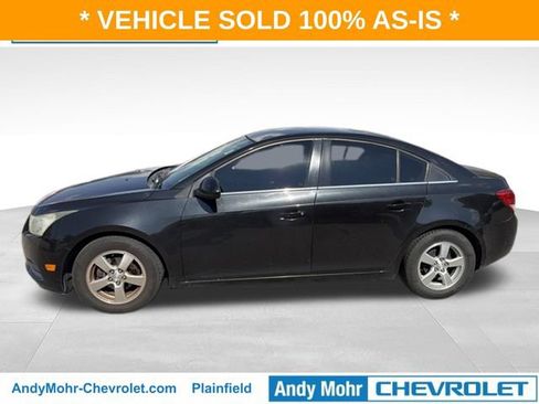Used 2014 Chevrolet Cruze LT FWD image 2