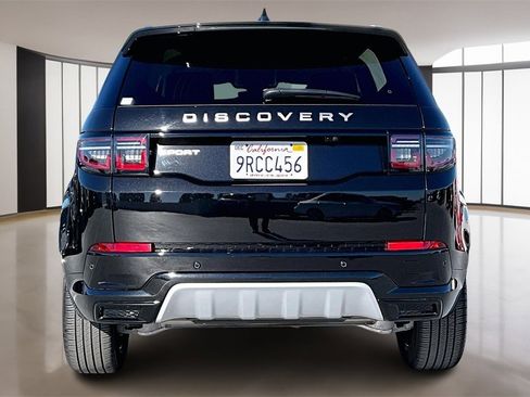 Used 2025 Land Rover Discovery Sport S image 5