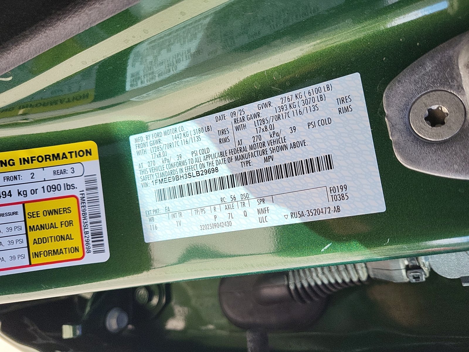 Used 2025 Ford Bronco Badlands AWD/4WD image 30