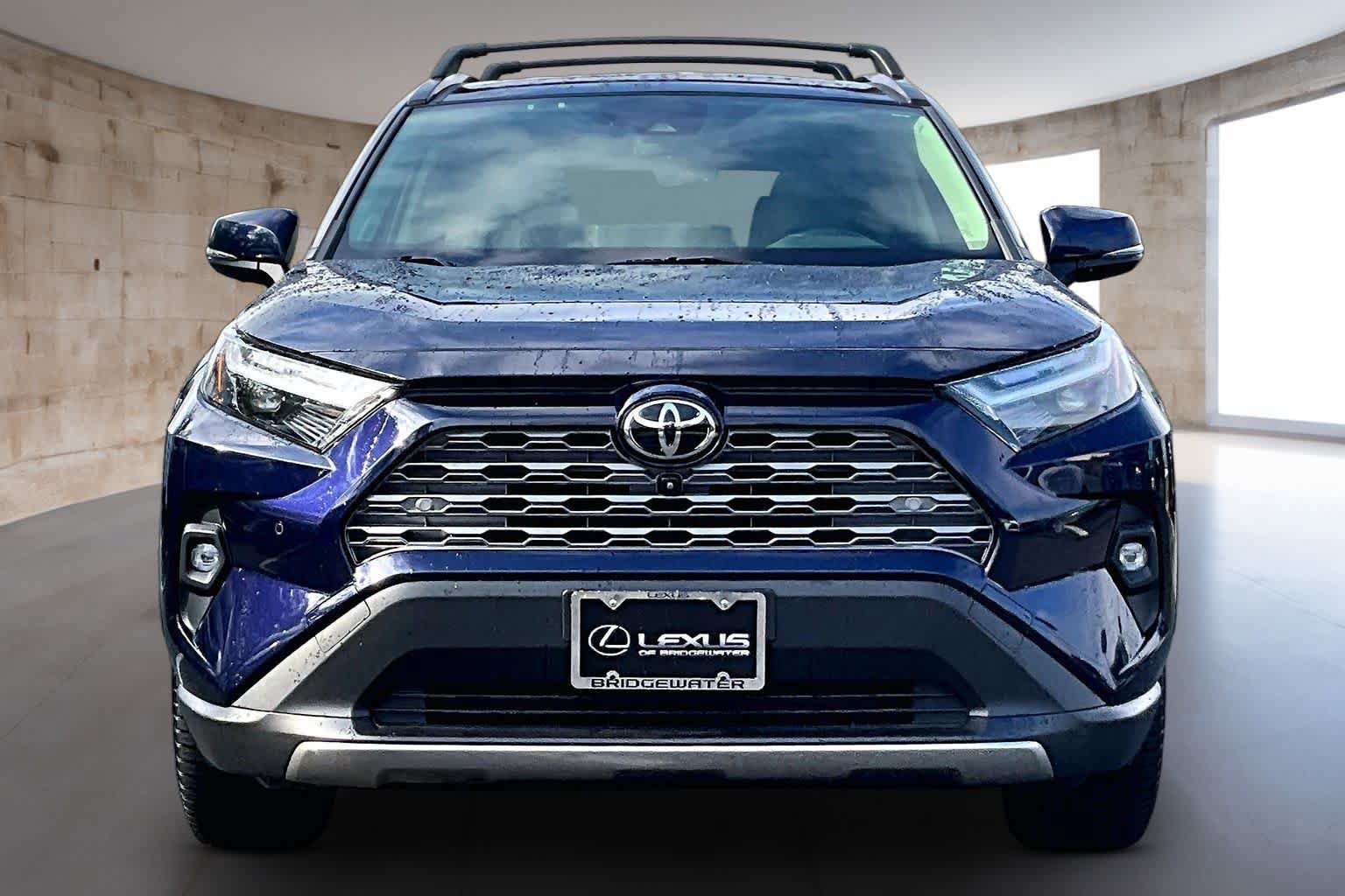 Used 2023 Toyota RAV4 Limited AWD/4WD image 2