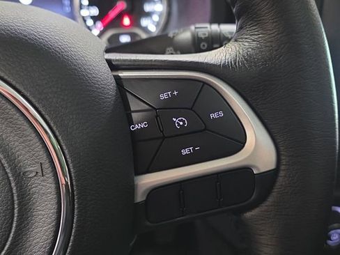 Used 2023 Jeep Renegade Altitude w/ Sun/Sound Group image 31