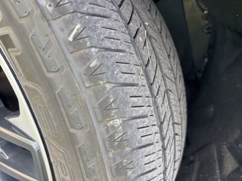 Used 2023 Toyota Sequoia Limited w/ Tow Technology Package AWD/4WD image 6