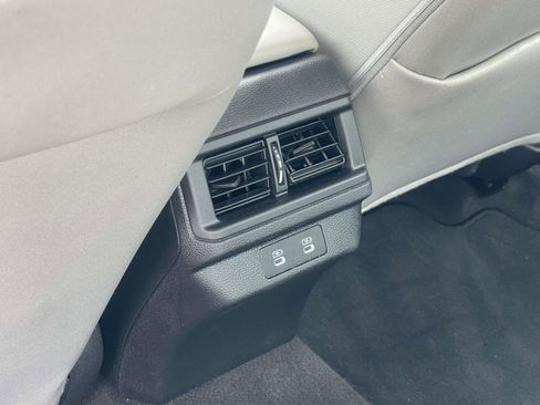 Used 2025 Honda Accord SE image 10