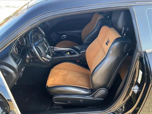 Used 2022 Dodge Challenger R/T Scat Pack w/ Dynamics Package image 23