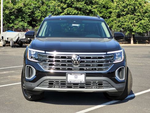 New 2025 Volkswagen Atlas SE AWD/4WD image 2