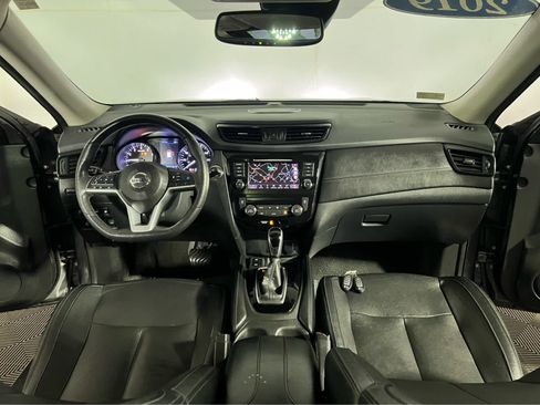 Used 2019 Nissan Rogue SL w/ Premium Package AWD/4WD image 10