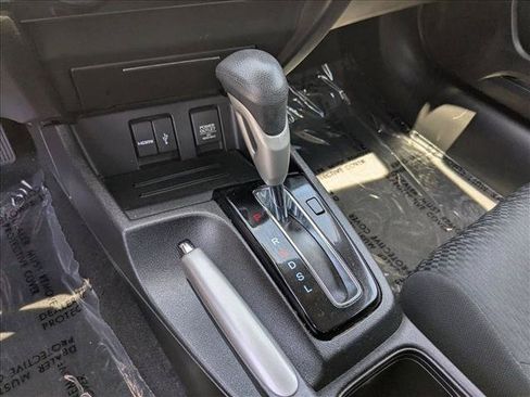 Used 2015 Honda Civic SE image 12