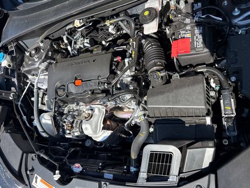 Certified 2026 Honda HR-V LX image 36