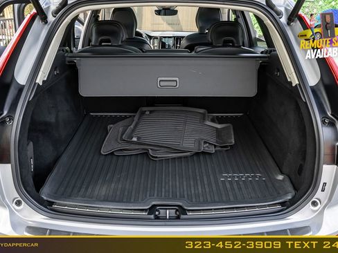 Used 2023 Volvo XC60 B5 Plus AWD/4WD image 19