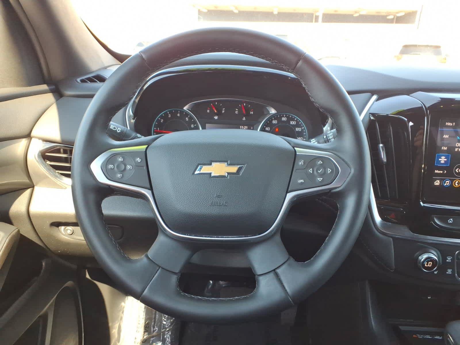 Used 2023 Chevrolet Traverse LT FWD image 26