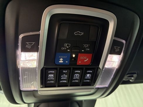 Used 2024 RAM 1500 TRX w/ TRX Level 2 Equipment Group AWD/4WD image 27