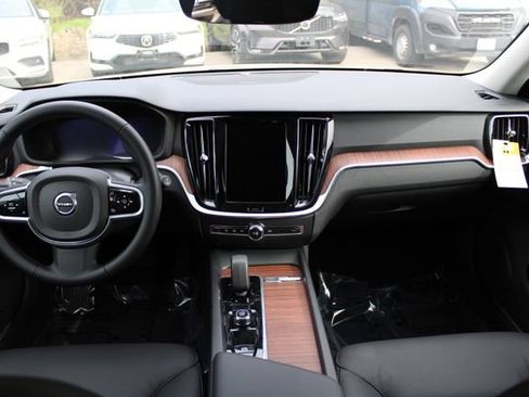 New 2026 Volvo V60 B5 Cross Country Plus w/ Climate Package AWD/4WD image 21
