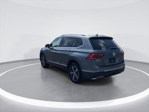 Used 2019 Volkswagen Tiguan SEL AWD/4WD image 31
