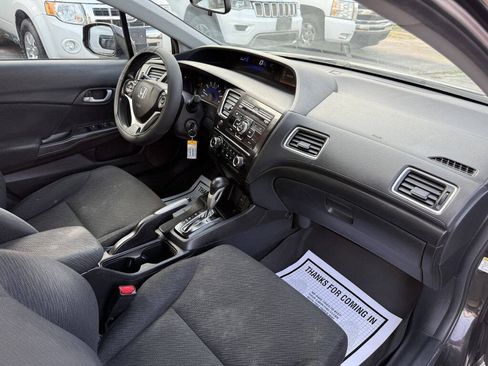 Used 2013 Honda Civic LX image 24