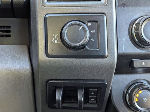 Used 2017 Ford F350 XL image 17