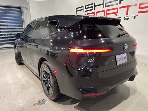 Used 2026 BMW iX xDrive45 w/ Premium Package image 5