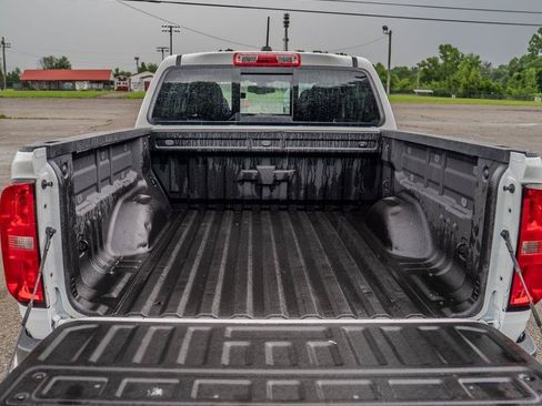 Used 2022 Chevrolet Colorado LT w/ LT Convenience Package AWD/4WD image 31
