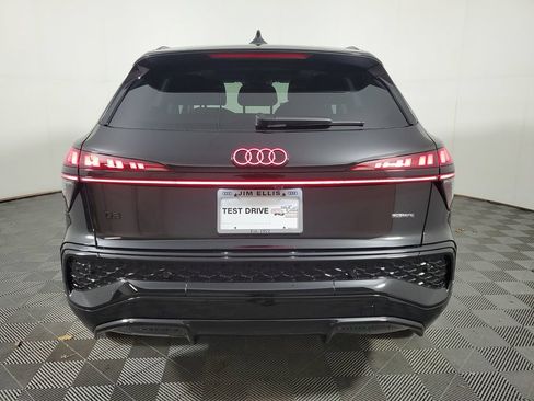 New 2026 Audi Q3 quattro 2.0T AWD/4WD image 5