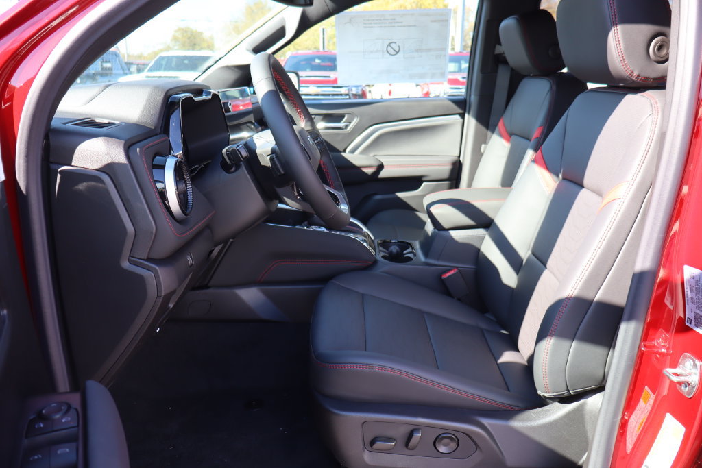 New 2026 Chevrolet Colorado Z71 w/ Z71 Convenience Package 2 AWD/4WD image 5
