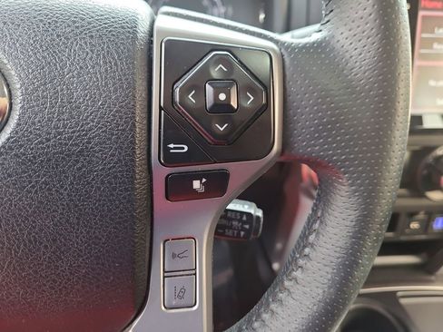 Used 2022 Toyota 4Runner SR5 image 28