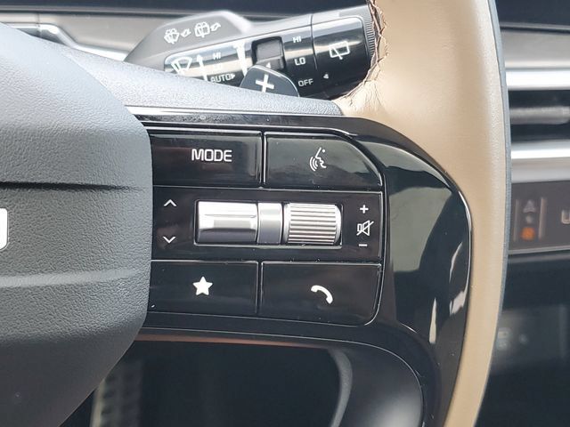 Certified 2026 Kia Sorento SX Prestige w/ Olive Brown Leather Package AWD/4WD image 22