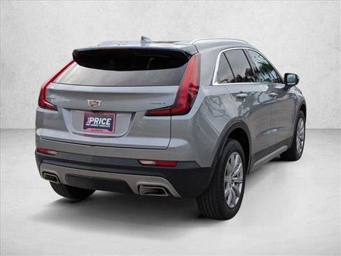 Used 2023 Cadillac XT4 Premium Luxury image 5