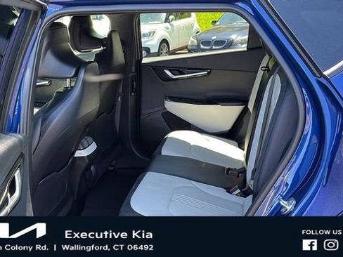 Certified 2023 Kia EV6 GT-Line w/ GT-Line White Seat Package AWD/4WD image 24