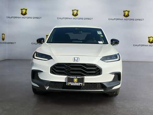 Used 2023 Honda HR-V Sport image 2