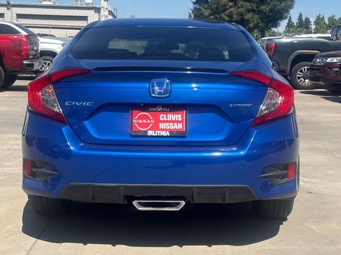 Used 2019 Honda Civic Sport image 8