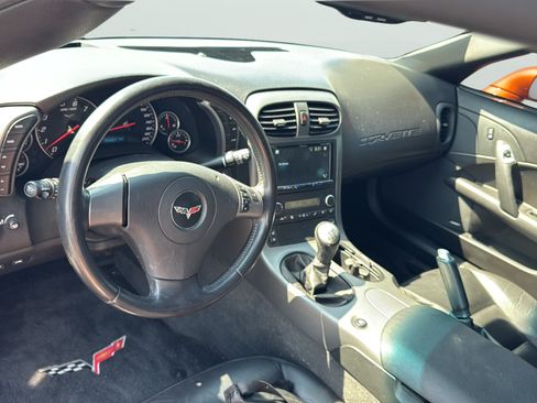 Used 2007 Chevrolet Corvette Coupe w/ Preferred Equipment Group RWD image 30
