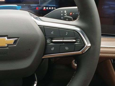 New 2026 Chevrolet Suburban High Country AWD/4WD image 10