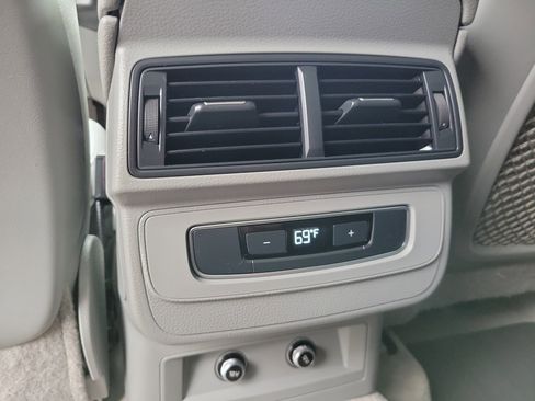 Used 2019 Audi Q7 3.0T Premium Plus image 19