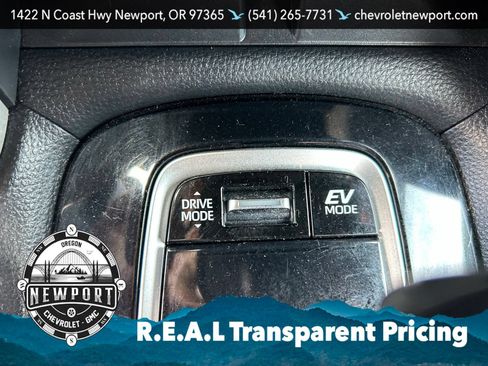 Used 2024 Toyota Corolla Cross AWD Hybrid image 19