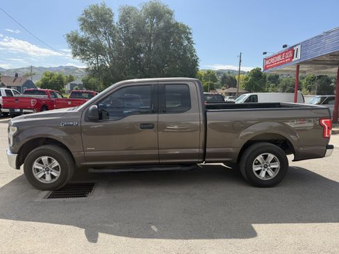 Used 2015 Ford F150 XLT AWD/4WD image 3