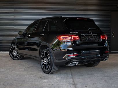 Used 2021 Mercedes-Benz GLC 300 w/ AMG Line