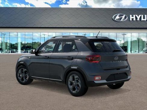 New 2026 Hyundai Venue SEL image 5