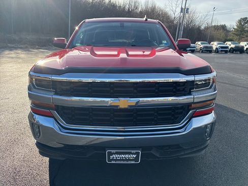 Used 2018 Chevrolet Silverado 1500 LT w/ All Star Edition image 2