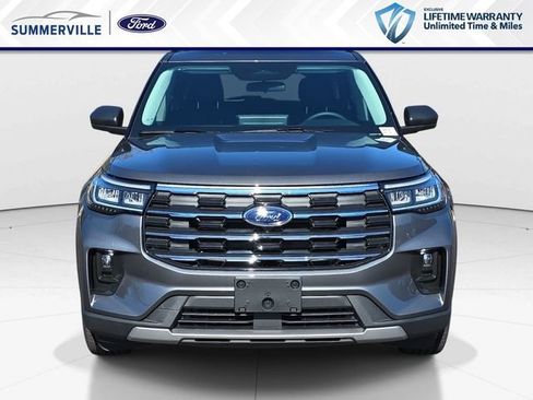 New 2026 Ford Explorer Active RWD image 10
