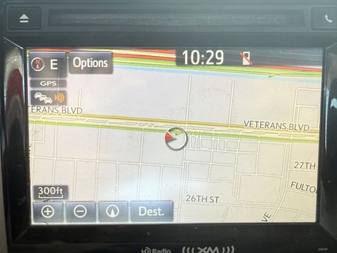 Used 2017 Toyota Tundra Limited image 32