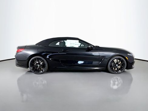 New 2026 BMW 840i Convertible w/ Comfort Seating Package image 8
