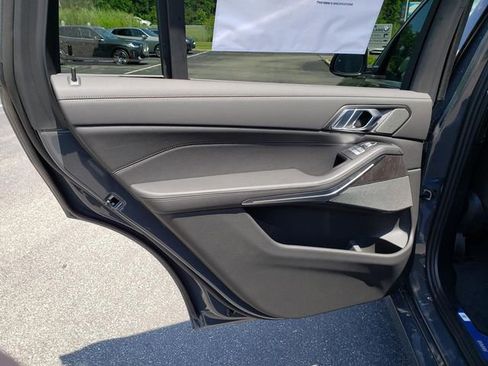 New 2026 BMW X7 xDrive40i image 14