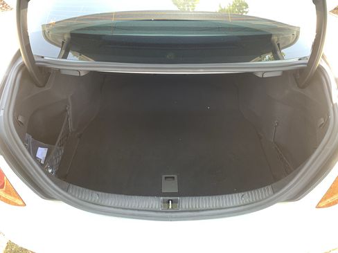 Used 2020 Mercedes-Benz C 300 Sedan image 34