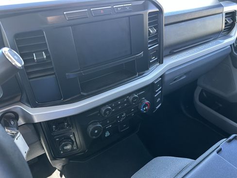 Used 2024 Ford F250 XLT w/ FX4 Off-Road Package AWD/4WD image 14