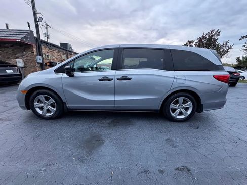 Used 2018 Honda Odyssey LX image 9
