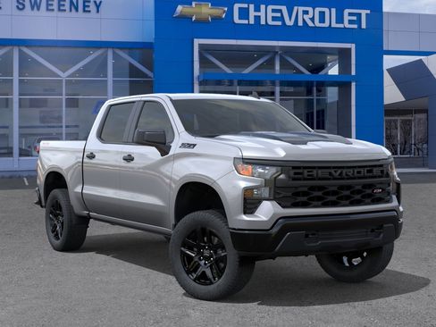 New 2026 Chevrolet Silverado 1500 Custom Trail Boss w/ Dark Appearance Package image 7