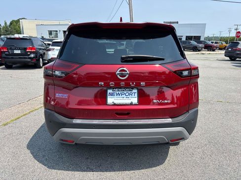 Used 2021 Nissan Rogue SV AWD/4WD image 4
