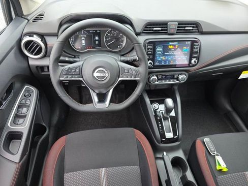 New 2025 Nissan Versa SR w/ Trunk Package image 3
