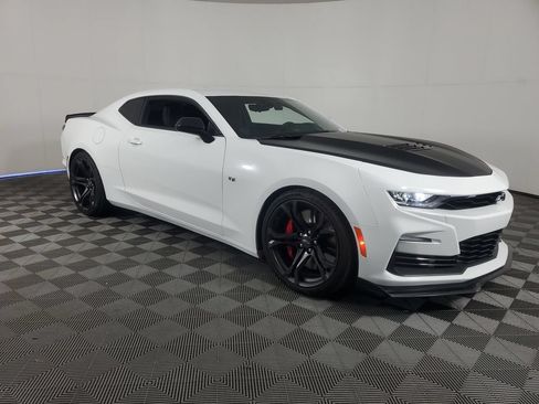 Used 2024 Chevrolet Camaro SS RWD image 2