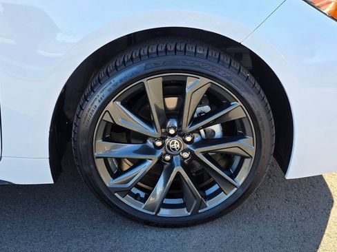 Used 2024 Toyota Corolla SE image 8